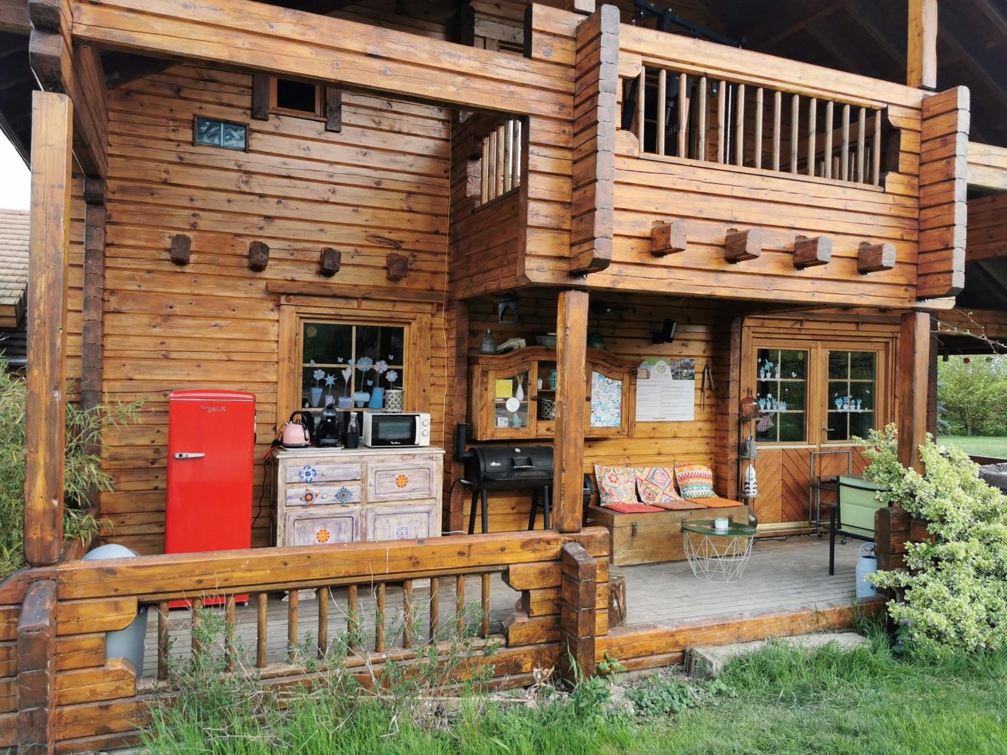 La Bulle Des Champs Bed & Breakfast Champmotteux Exterior photo
